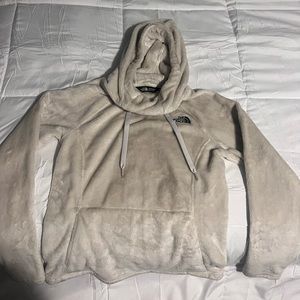 Women’s North Face Sweater